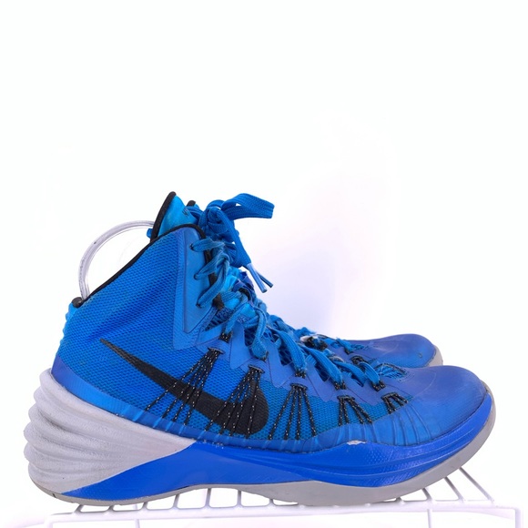 nike hyperdunks size 8